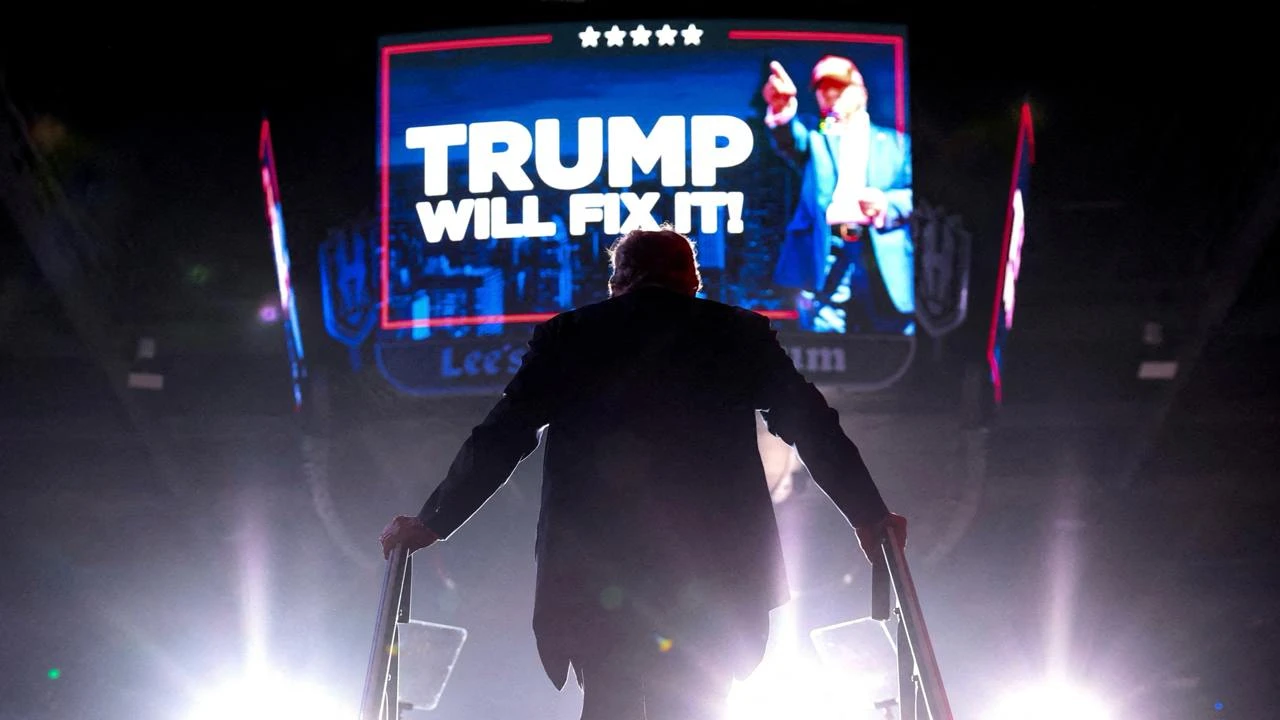 Стоимость акций Trump Media резко выросла после победы Дональда Трампа на выборах президента США / Фото: Reuters/Brendan McDermid