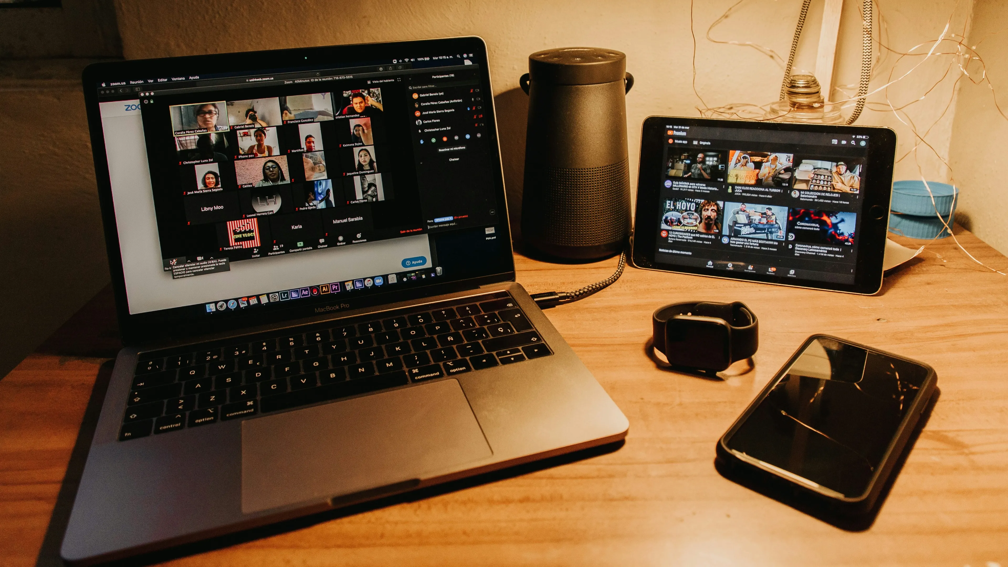 Zoom не смог удивить инвесторов сильным отчетом и прогнозом на четвертый квартал из-за перегретых ожиданий / Фото: Unsplash/Gabriel Benois