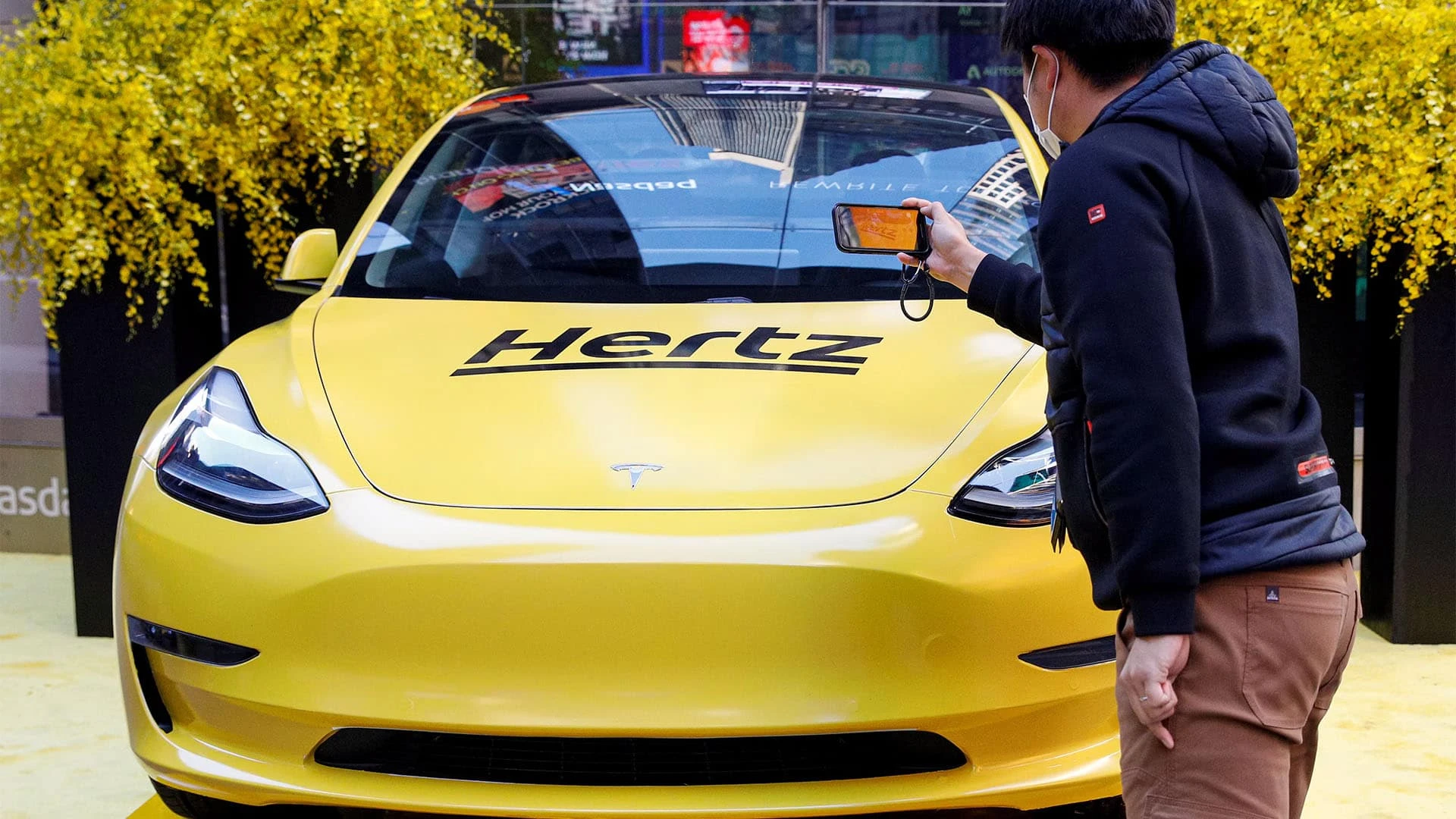 За месяц после выборов в США акции Hertz выросли на 55% / Фото: REUTERS/Brendan McDermid