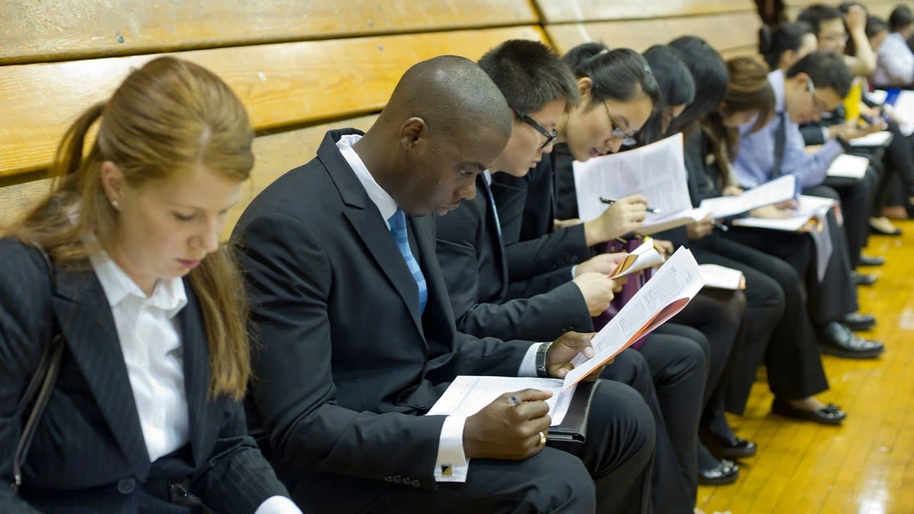 Отчет о занятости в США за ноябрь, не помешает мягкому снижению ставки ФРС в декабре, считают экономисты / Фото: Shutterstock