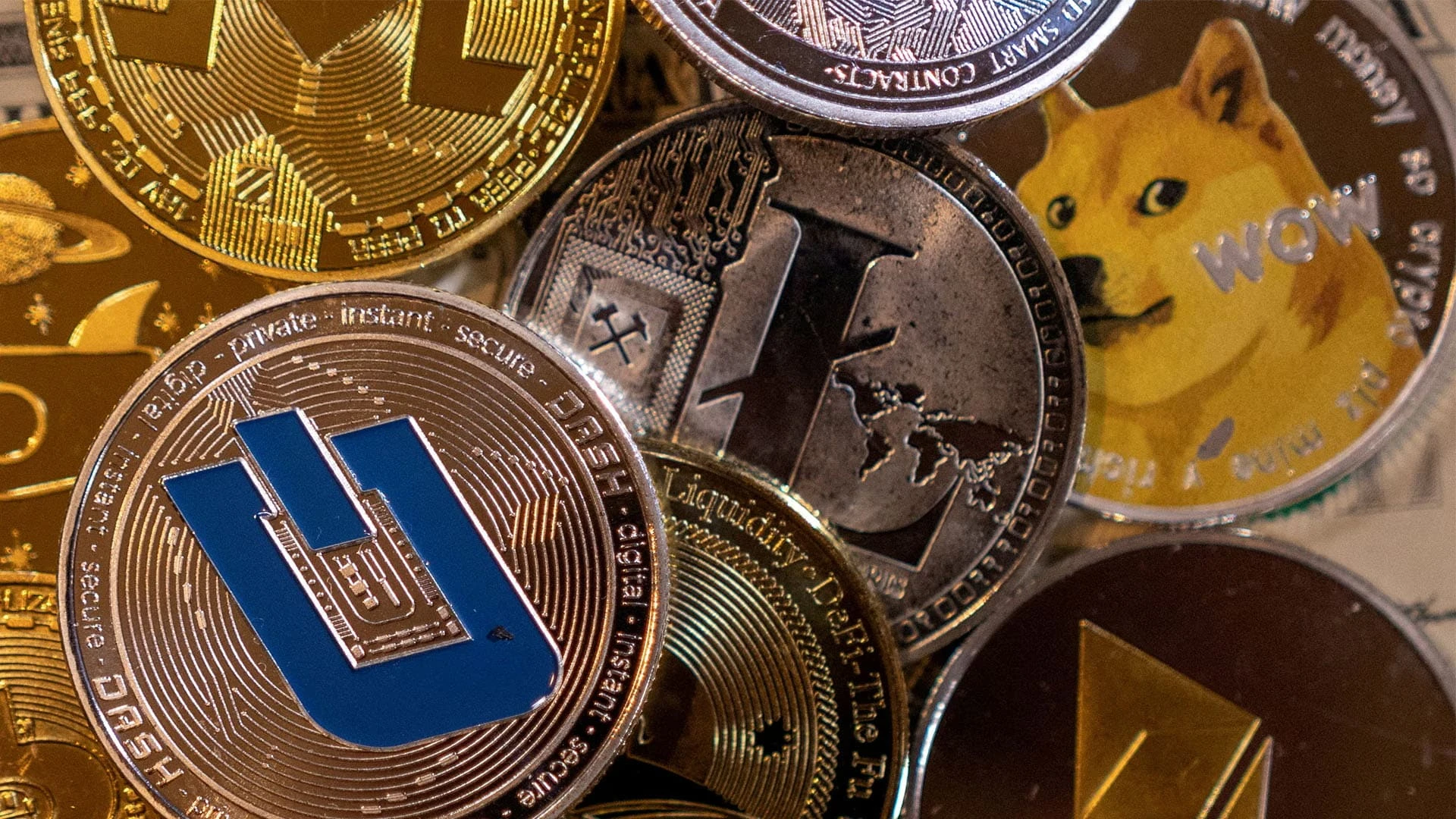 2025 год обещает быть удачным для альткоинов. Фото: REUTERS/Dado Ruvic