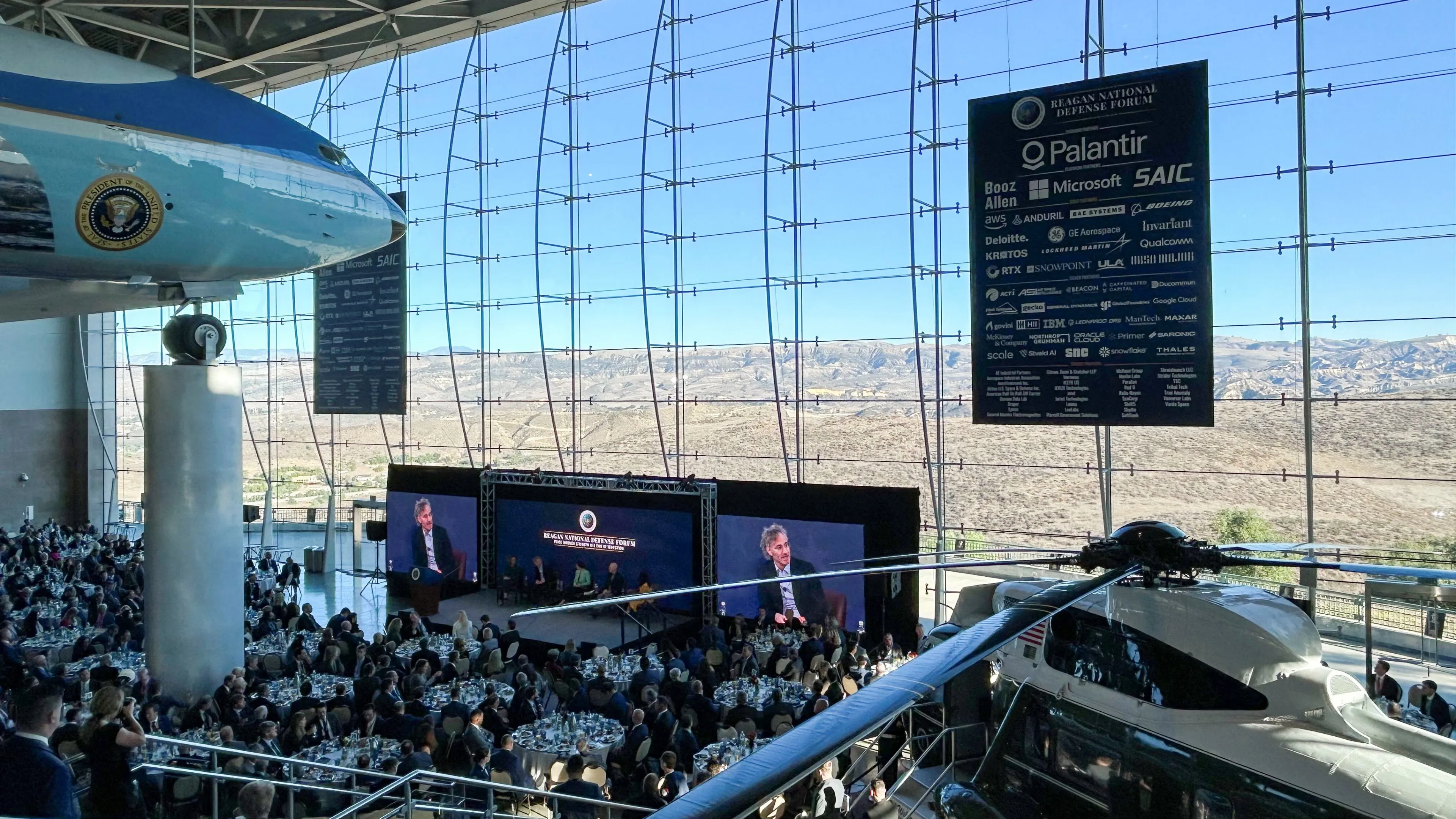 Palantir с начала года увеличил капитализацию на 377%, в два раза обогнав Nvidia / Фото: Reuters/Joe Brock