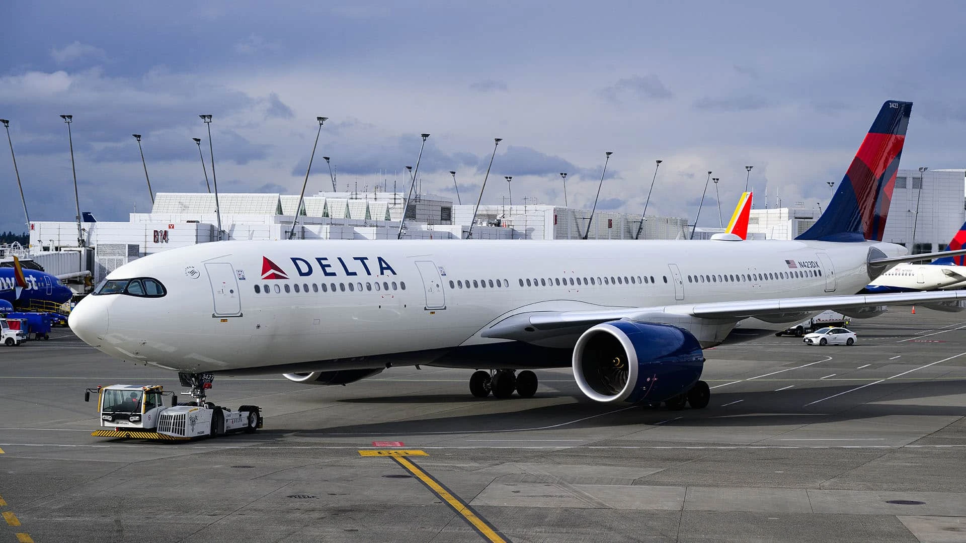 Акции Delta установили рекорд после прогноза прибыли на 2025 год, которая может стать самой высокой в истории авиакомпании / Фото: Shutterstock