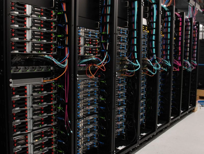 Nebius работает на рынке аренды вычислительных мощностей для обучения и обслуживания генеративного ИИ / Фото: Nebius