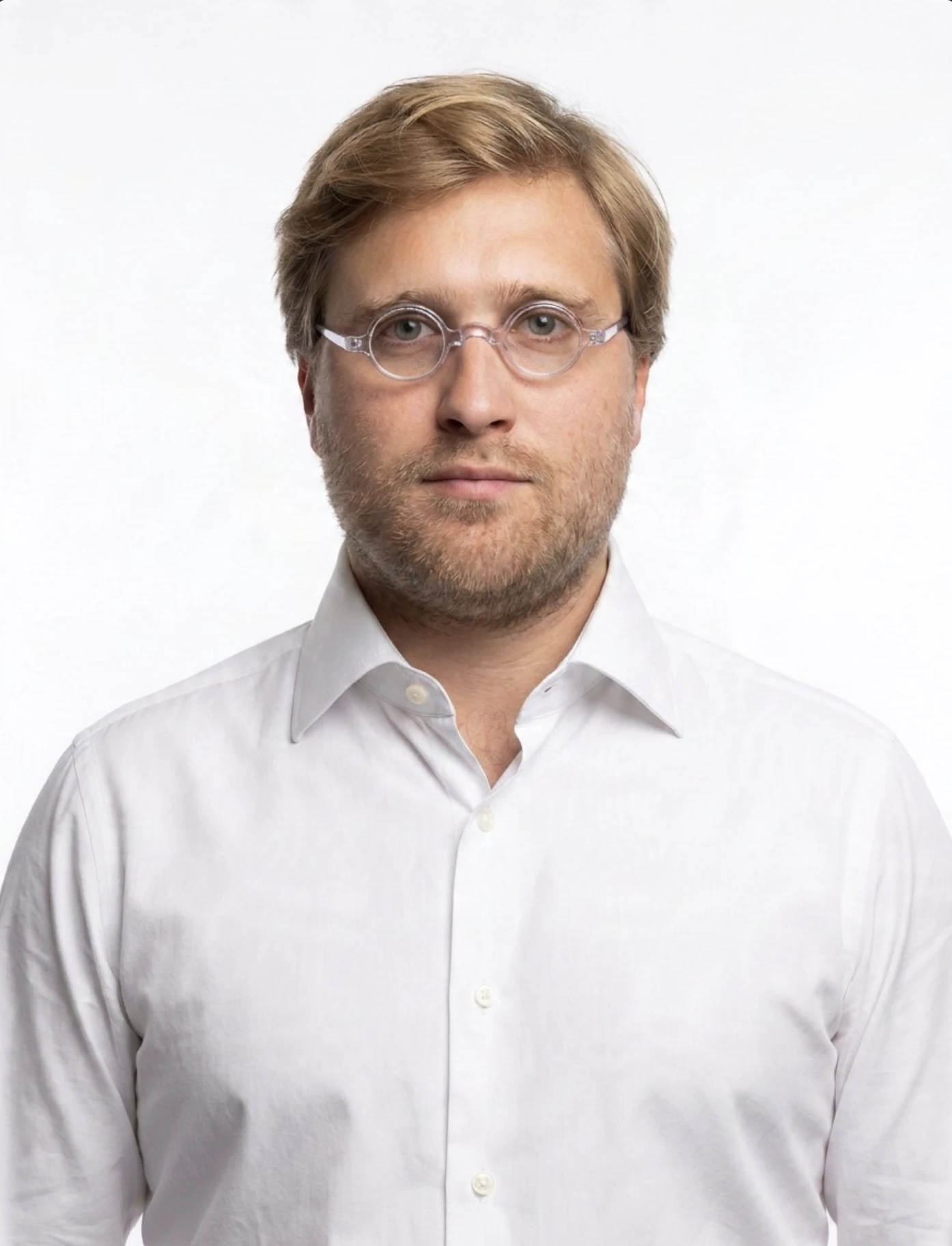 Биджан  Бернард