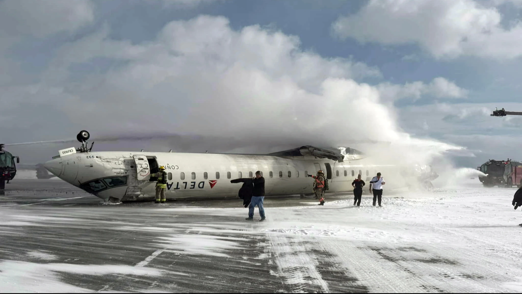 «Я в порядке», — подписал фото в Facebook пассажир рейса Delta Джон Нельсон / Фото: Facebook / John Nelson