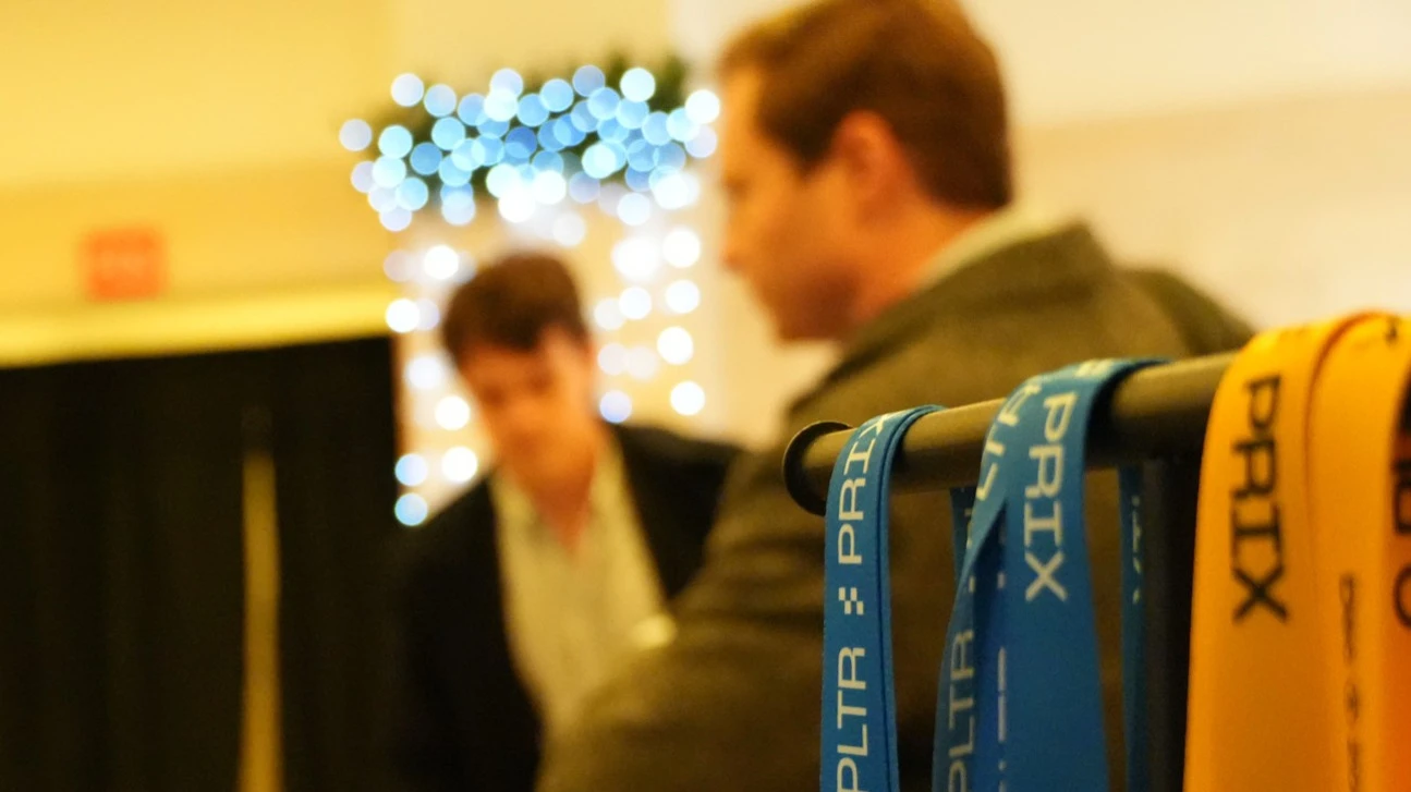 Palantir известна своими контрактами на поставку ПО и технологических решений для военных ведомств / Фото: X/PalantirTech