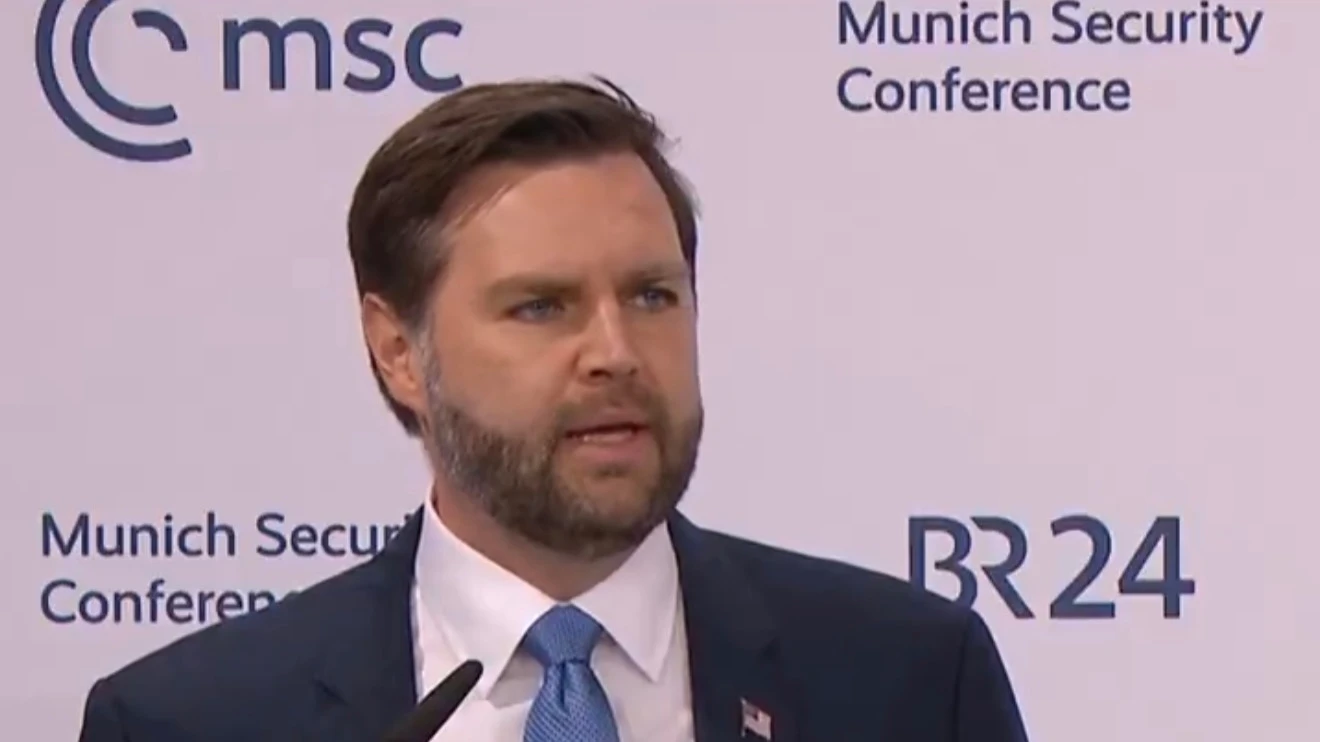 Вице-президент США Джей Ди Вэнс выступил с речью на Мюнхенской конференции по безопасности. Его заявления привели к росту стоимости акций европейских оборонных компаний. Фото: x/Munich Security Conference