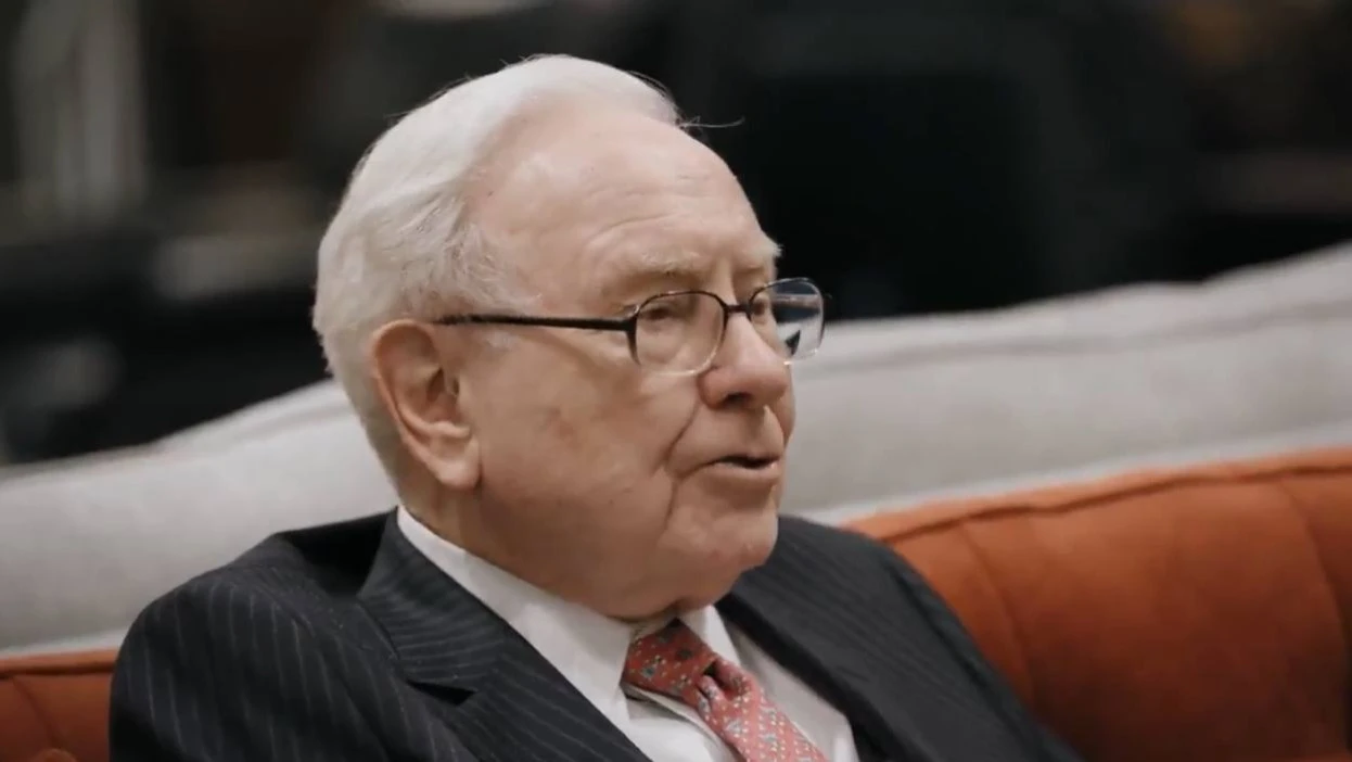 Аналитики ждут ежегодное письмо Баффета акционерам, чтобы понять, как гуру инвестиций оценивает рынок / Фото: X / BillGates