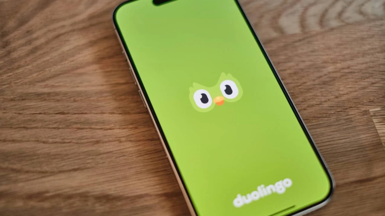 С начала года акции Duolingo подорожали почти на 16% / Фото: unsplash / appshunter.io