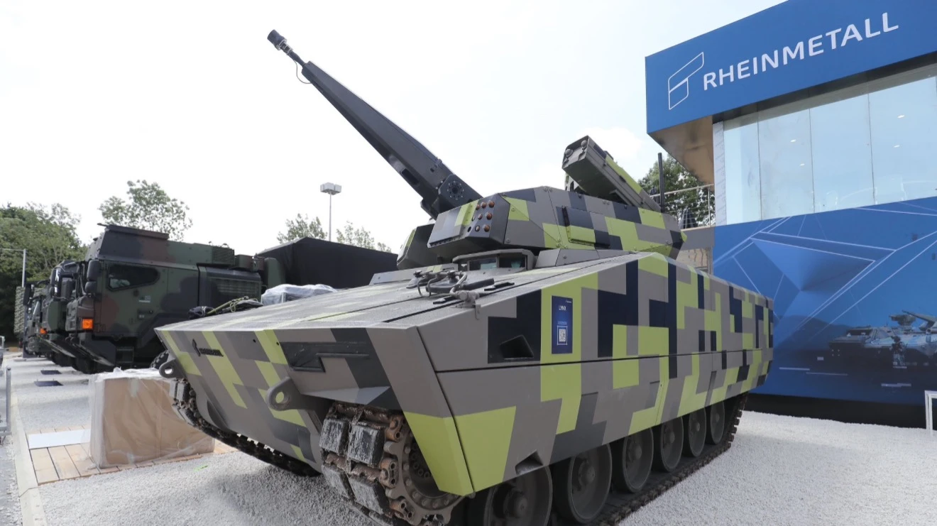 Производитель военной техники Rheinmetall расширяет операции и может приобрести завод Volkswagen в Оснабрюке. VW и сам готов начать выпуск военной техники. Фото: x/Rheinmetall