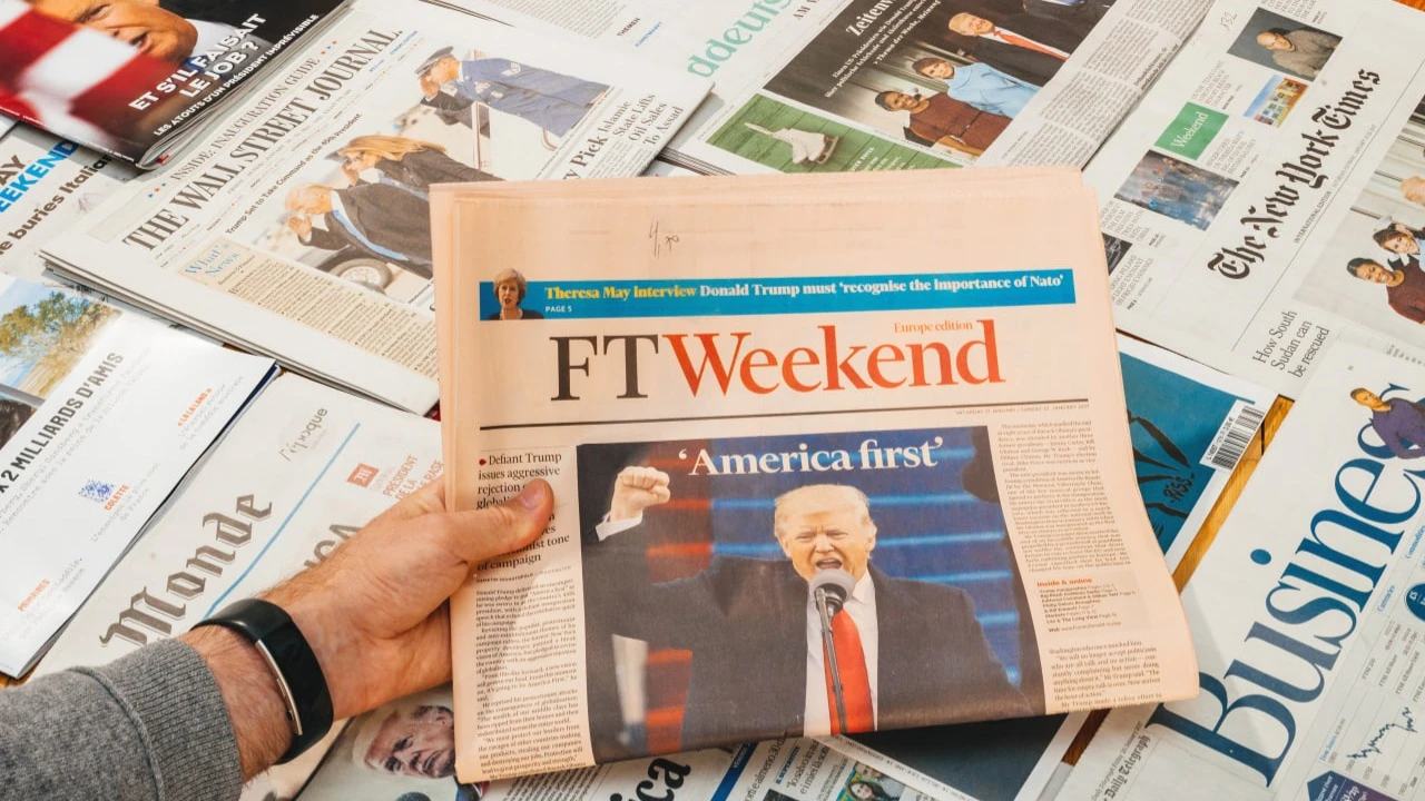 Миллиардер-инвестор Билл Экман призвал Трампа взять паузу в торговой войне для переговоров / Фото: Hadrian / Shutterstock.com