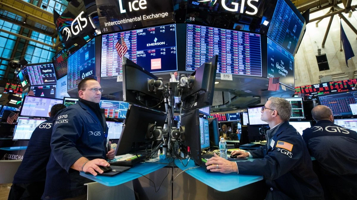 Комментарии главы ФРС о последствиях пошлин усилили распродажу акций  / Фото: X / NYSE