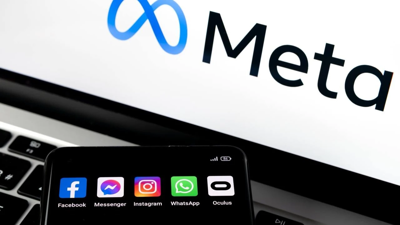 Число ежедневных активных пользователей продуктов Meta выросло в первом квартале до 3,43 млрд / Фото: mundissima/Shutterstock.com