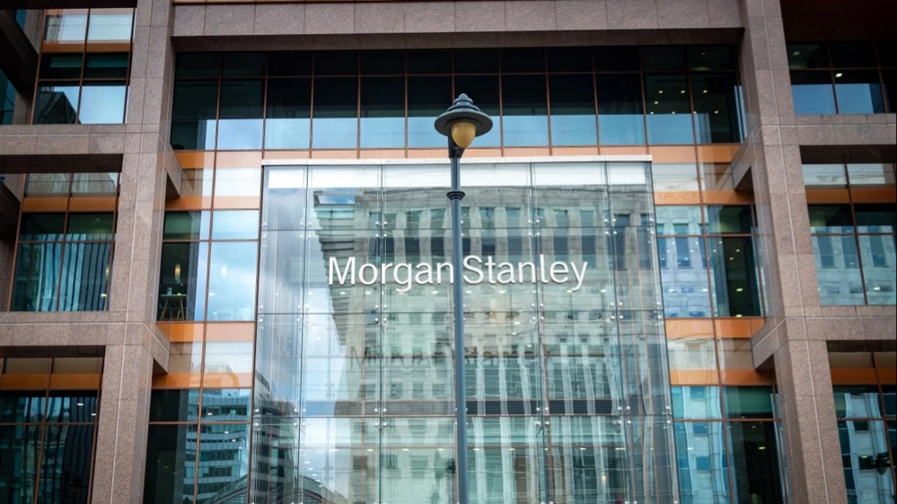 Чтобы рост S&P 500 продолжился, необходима более мягкая риторика ФРС и падение доходности 10-летних казначейских облигаций ниже 4% / Фото: shutterstock/William Barton