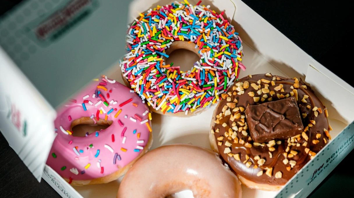 С начала года Krispy Kreme потеряла почти 70% рыночной стоимости / Фото: Unsplash/Fidel Fernando