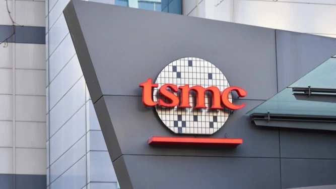 TSMC в апреле обновила рекорд продаж на фоне торговой неопределенности / Фото: AlmondYue / Shutterstock.com