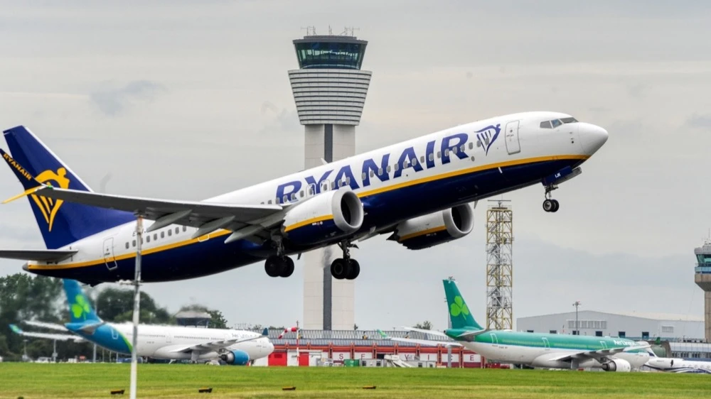 Ryanair рассказал о высоком спросе на летние путешествия по Европе / Фото: Shutterstock.com