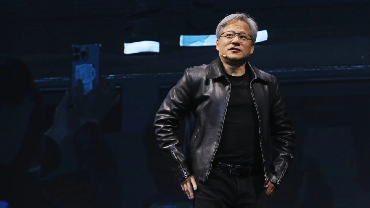 С момента основания Nvidia возглавляет Дженсен Хуанг, и его значимость для компании сложно переоценить / Фото: glen photo / Shutterstock.com