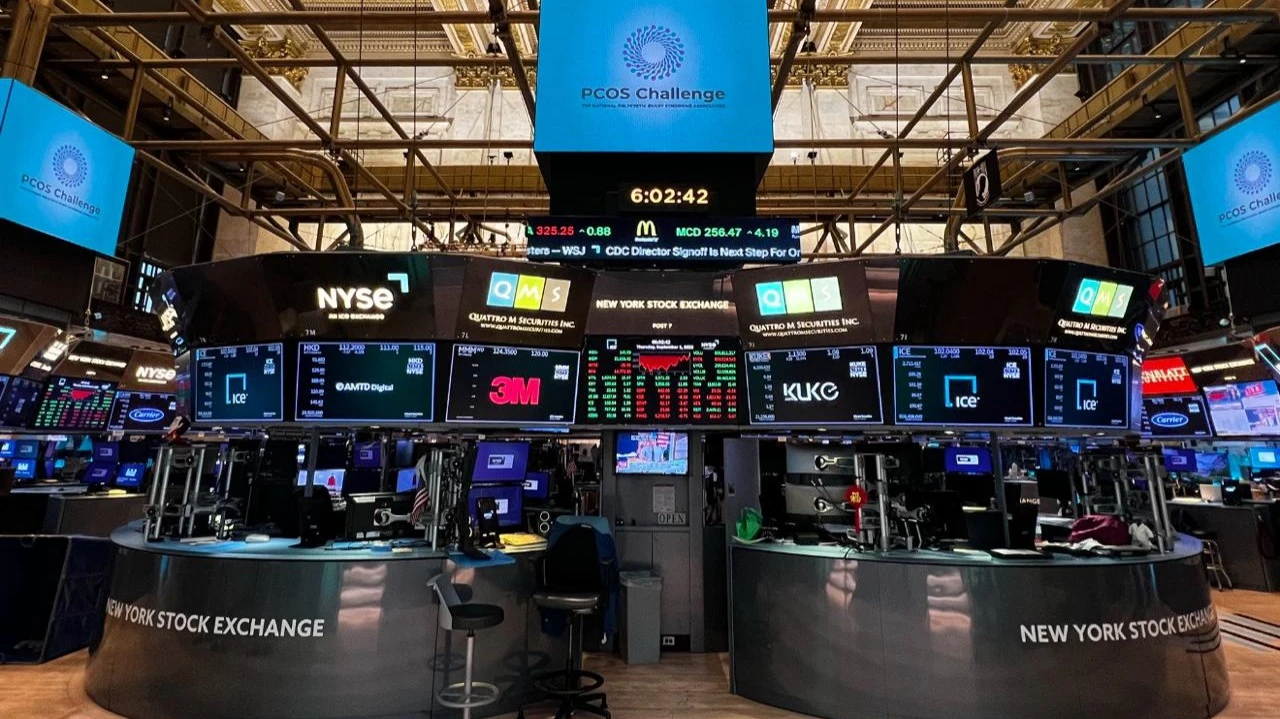 US stocks surge, S&P 500 rises above 6,000 points after jobs report