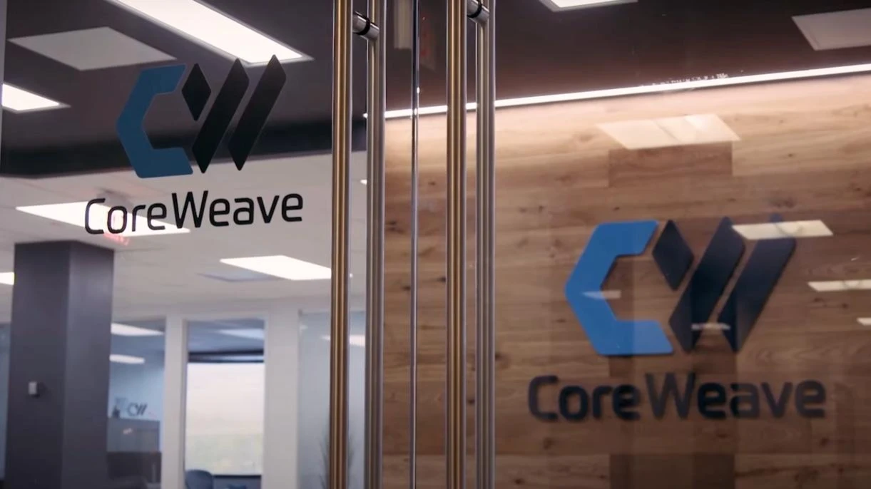 CoreWeave получила второе понижение рейтинга с момента IPO в конце марта / Фото: Coreweave