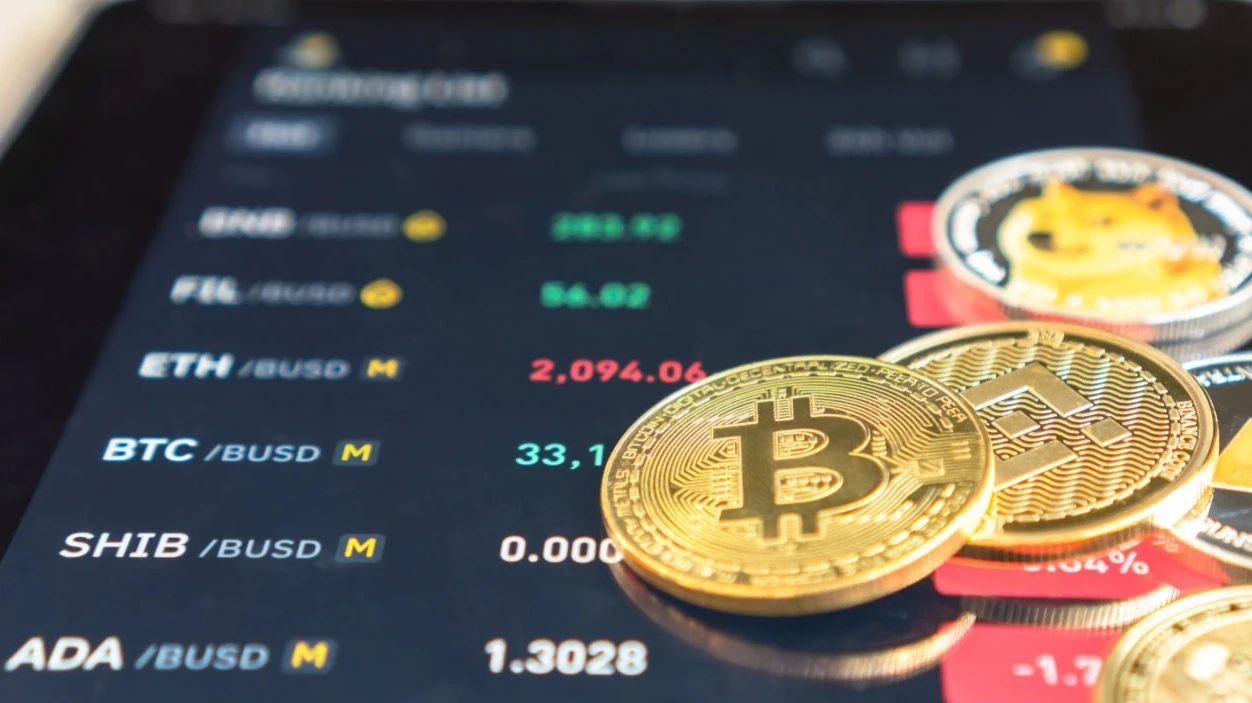 Crypto assets pass $4 trillion mark for the first time amid altcoin rally