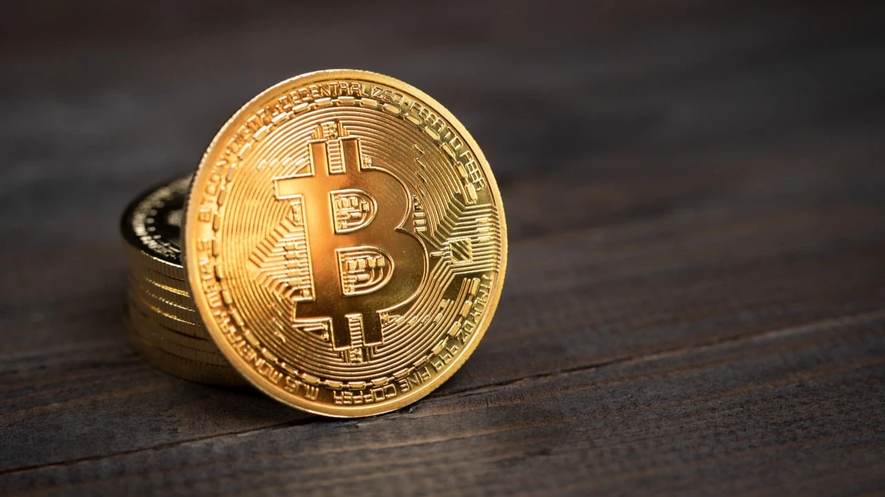 Bitcoins dominance has declined the most in 3 years. Is there an altcoin season ahead?