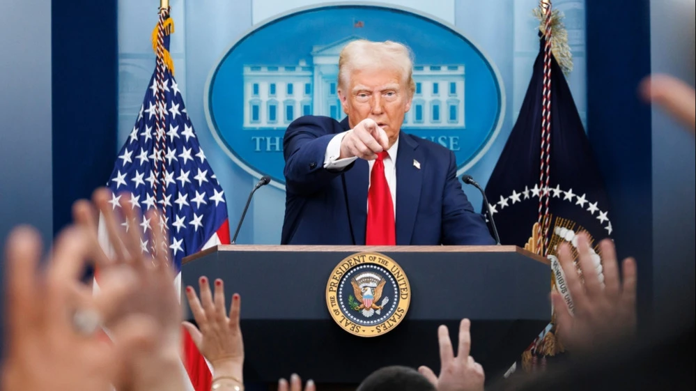 Трамп продолжает критиковать Пауэлла за высокие ставки, но не планирует добиваться его отставки / Фото: Joshua Sukoff / Shutterstock.com