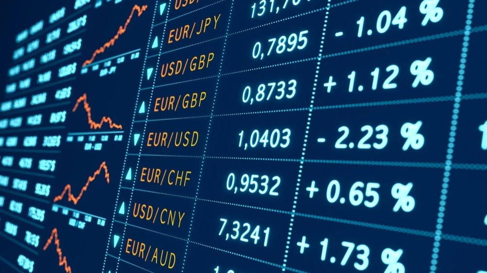 Бержевые аналитики не спешат отказываться от пессимистичных прогнозов по доллару, несмотря на его рост в июле / Фото: Shutterstock.com