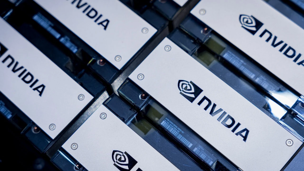Piper Sandler advises buying Nvidia shares ahead of the report. He expects them to rise 23%