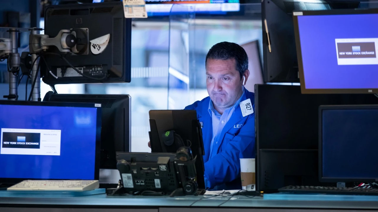 Инвесторы будут внимательно следить за тем, продолжится ли фиксация прибыли в акциях технологических гигантов и бумагах, связанных с ИИ / Фото: X / NYSE