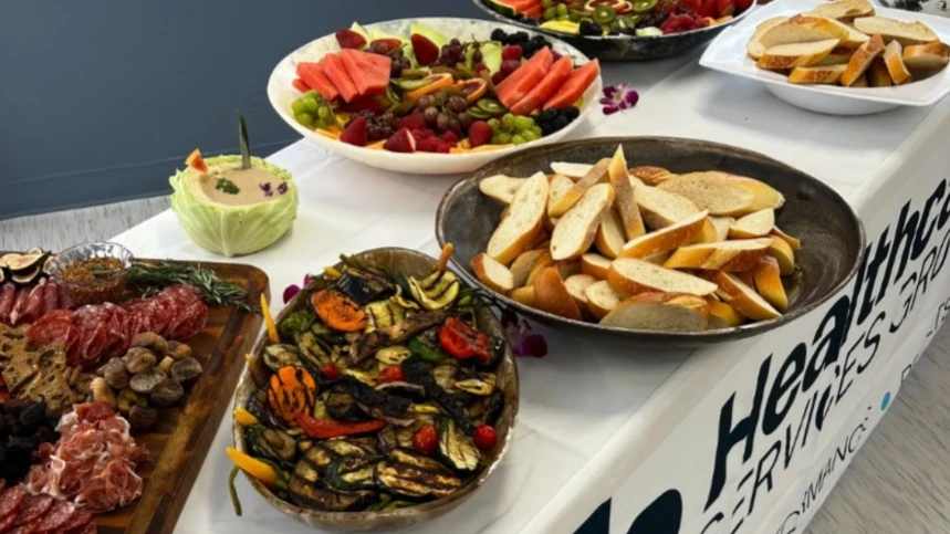 Healthcare Services, которая среди прочего поставляет еду в дома престарелых, стала главным драйвером портфеля фонда Royce / Фото: Facebook / TheHCSG