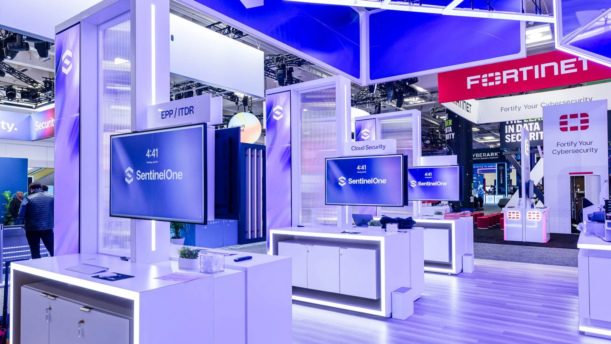 The Motley Fool советует инвесторам присмотреться к акциям SentinelOne / Фото: Facebook / SentinelOne