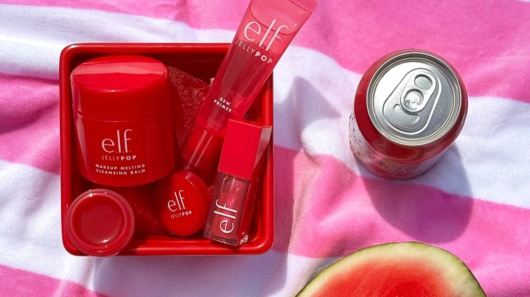 Barrons советует присмотреться к акциям e.l.f. Beauty / Фото: Facebook / elfcosmetics