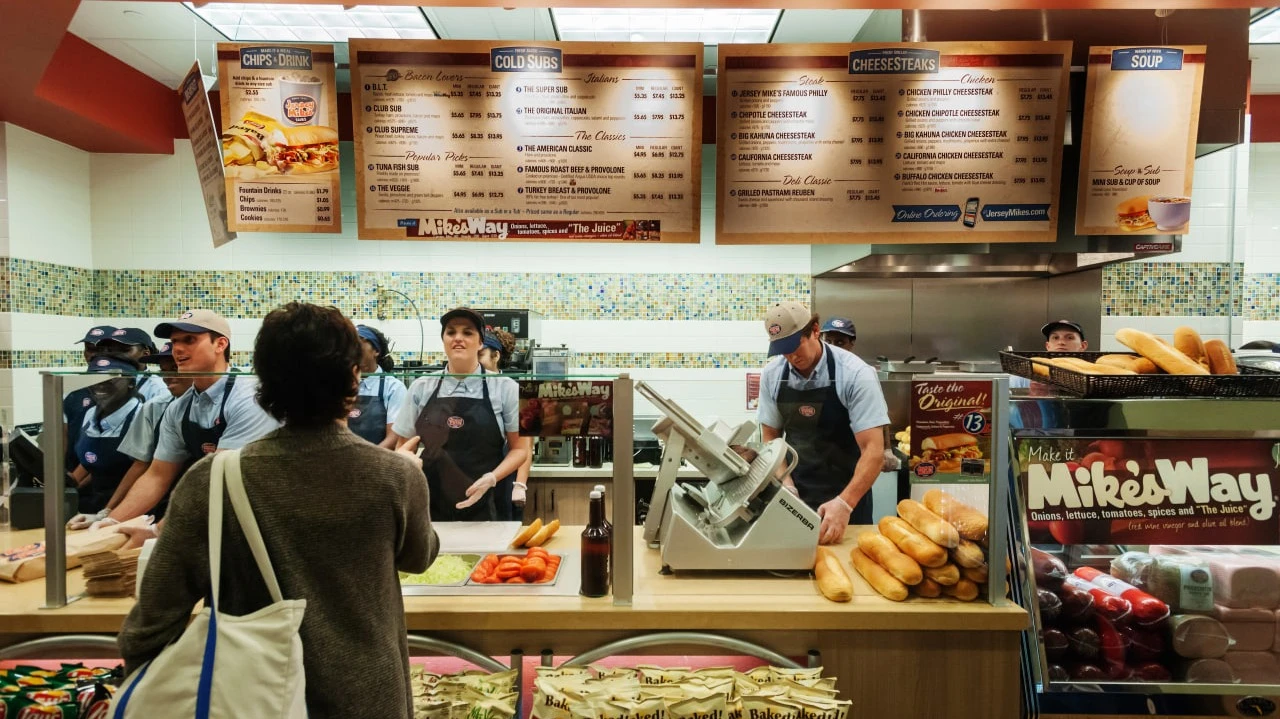 Weak US jobs data reinforced expectations of a Fed rate cut in September