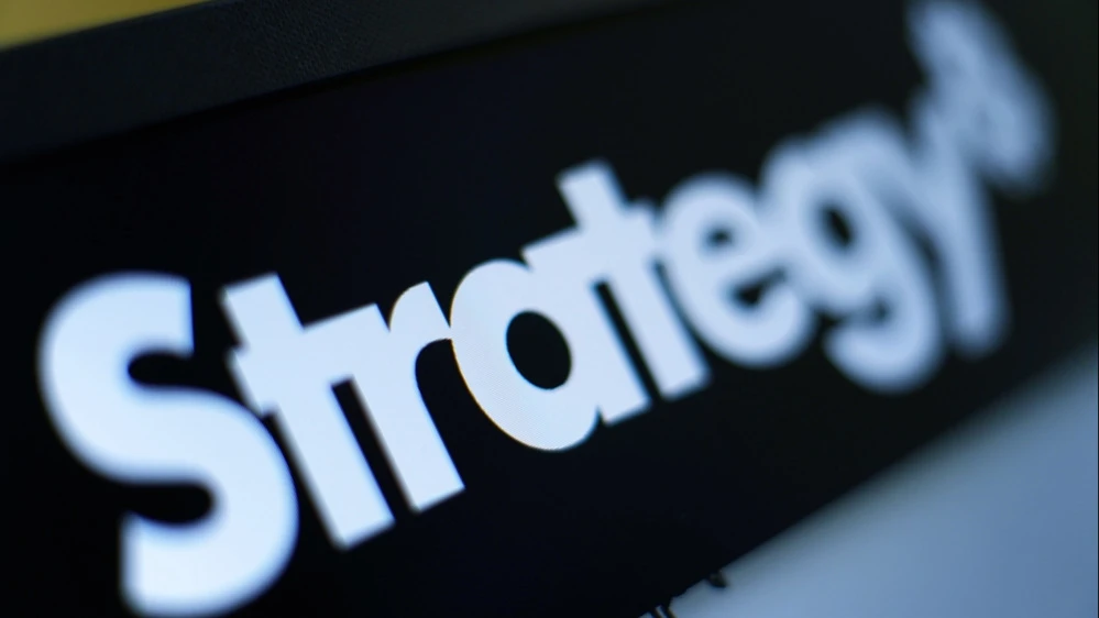 S&amp;P 500s refusal to include Strategy could halt crypto fever - JPMorgan