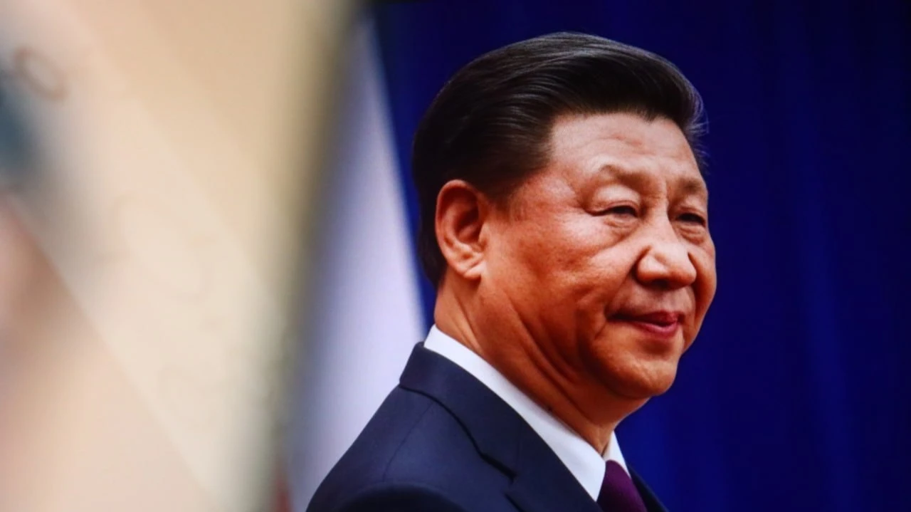 Телефонный разговор между президентом США Дональдом Трампом и председателем КНР Си Цзиньпином может определить ход торгов / Фото: Photo Agency / Shutterstock.com