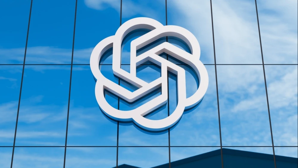 OpenAI разрабатывает собственное мобильное устройство для ChatGPT / Фото: Prathmesh T / Shutterstock.com