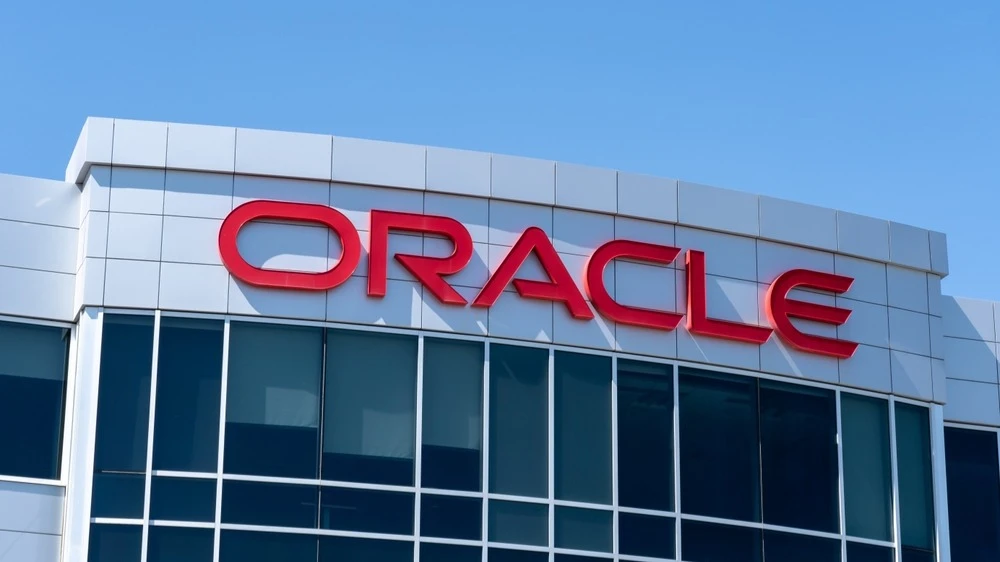 С начала 2025 года рыночная стоимость Oracle выросла на 75% / Фото: JHVEPhoto/Shutterstock.com