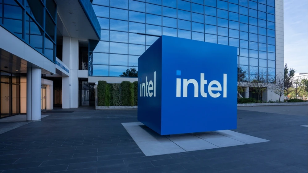 Intel offered rival AMD contract manufacturing at its plants - Semafor