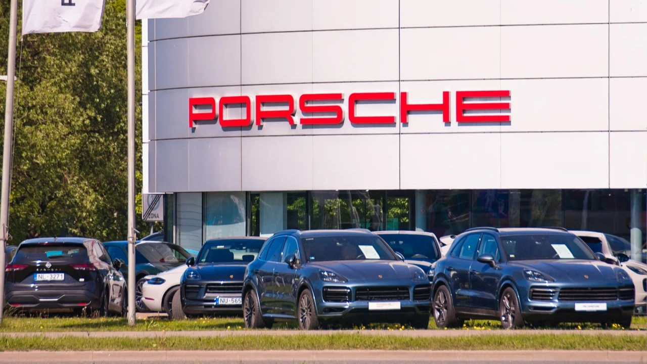 German car industry in perfect storm: Porsche also reported a sales slump in China