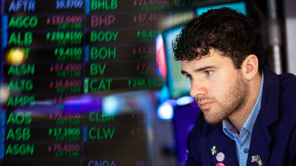 S&amp;P 500 posted its best week since August: debt crisis and trade war receded