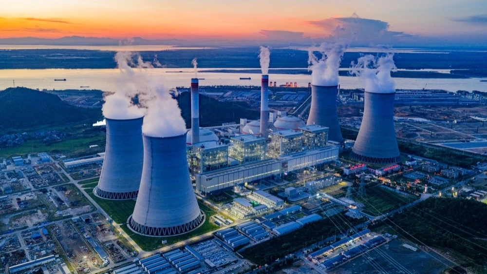 The U.S. will build $80 billion worth of nuclear reactors in the U.S. Which stocks benefit?