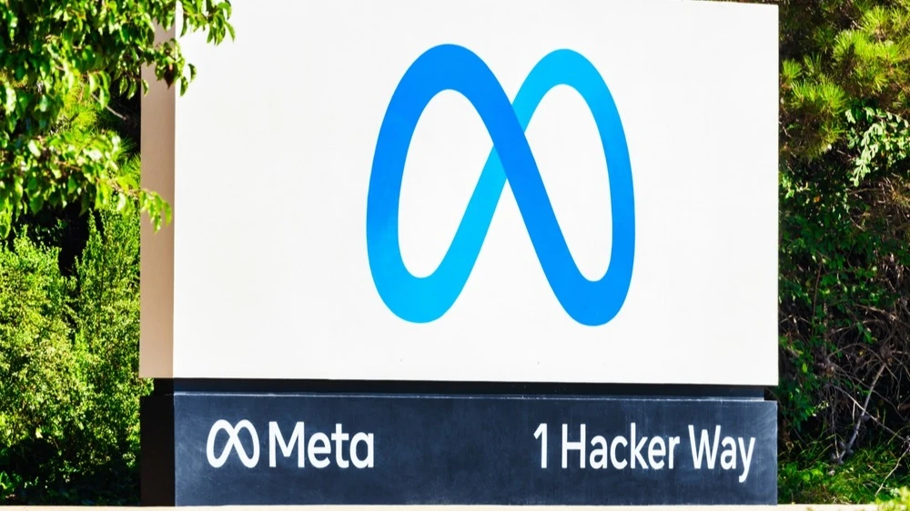 Из Meta уходит ученый Ян Лекун, возглавлявший исследования компании в области искусственного интеллекта. Фото: Shutterstock/UVL