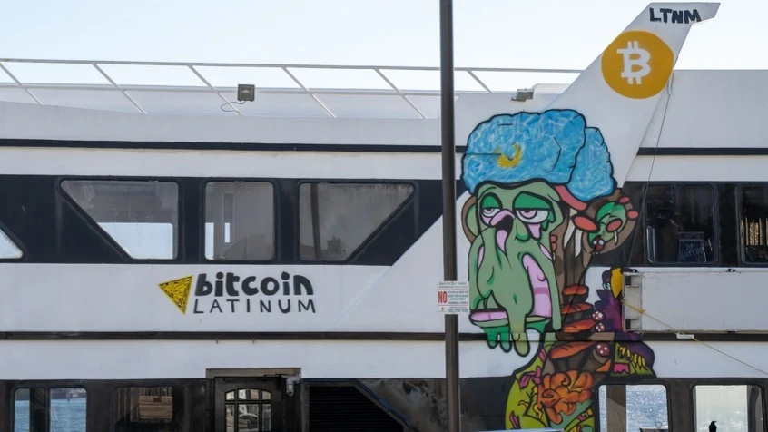 Extreme fear territory: traders bet on bitcoin collapse to $80 thousand.