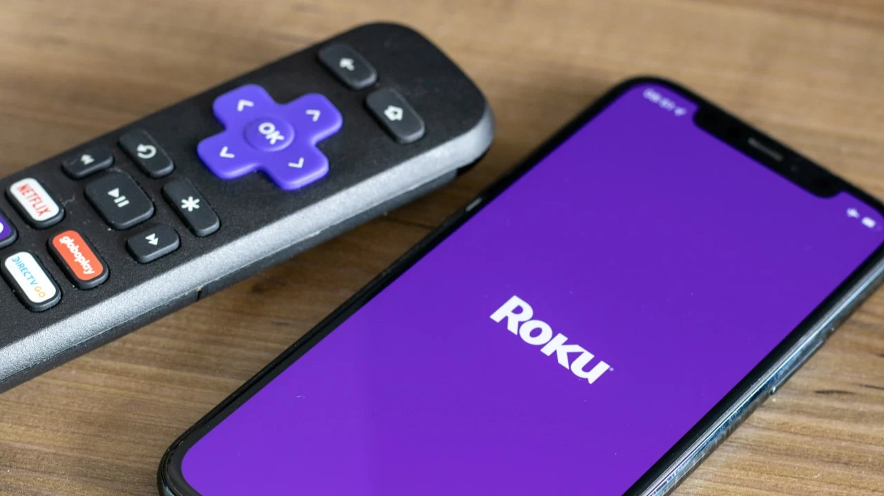 Immediately two analysts have advised buying shares of the streaming company off the radar