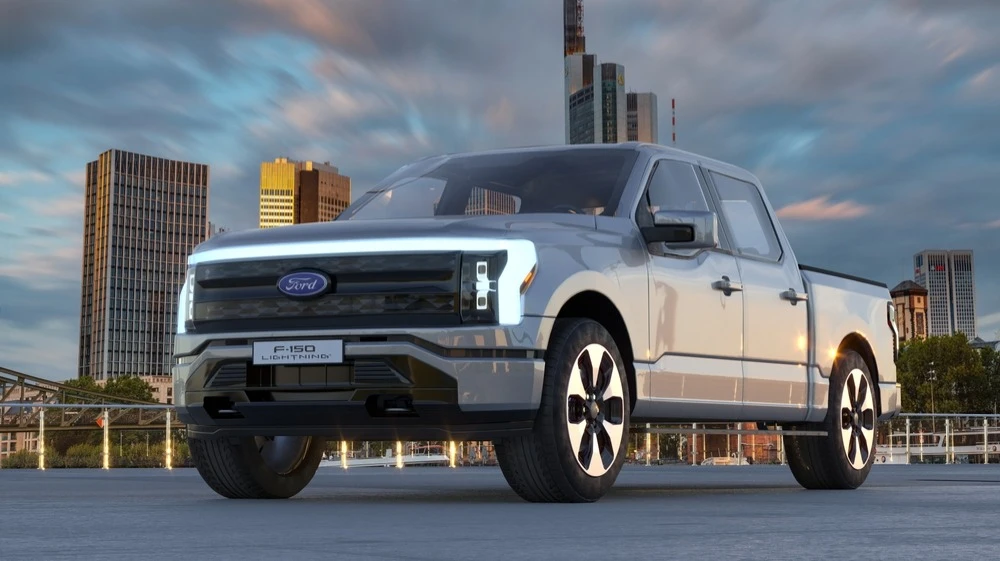 Ford прекратит выпуск убыточного электрического пикапа F-150 / Фото: Shutterstock.com/Mike Mareen