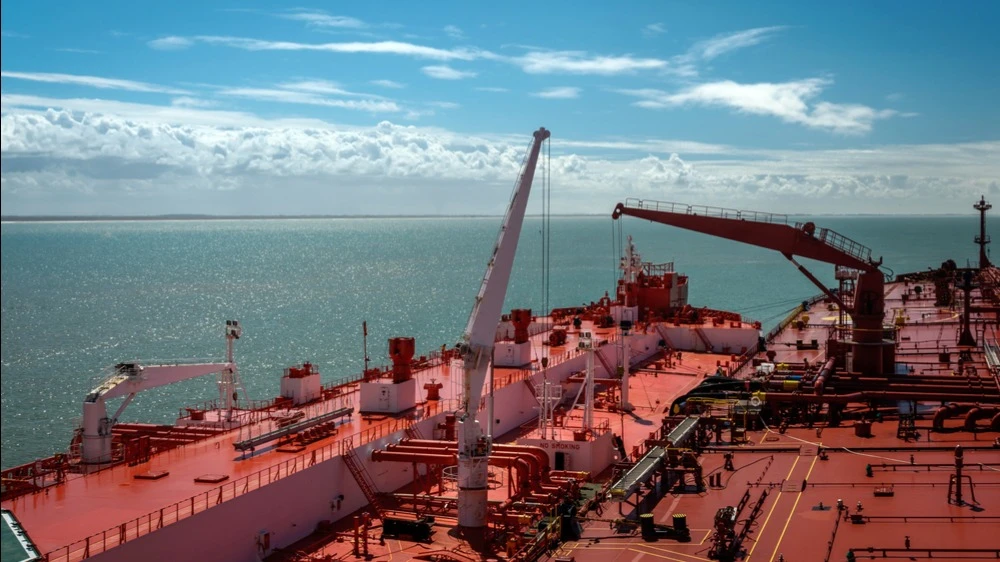 Среди вариантов давления на Москву, которые сейчас рассматривают в Вашингтоне, — санкции против судов «теневого флота» России, которые используются для перевозки российской нефти / Фото: Vallehr / Shutterstock