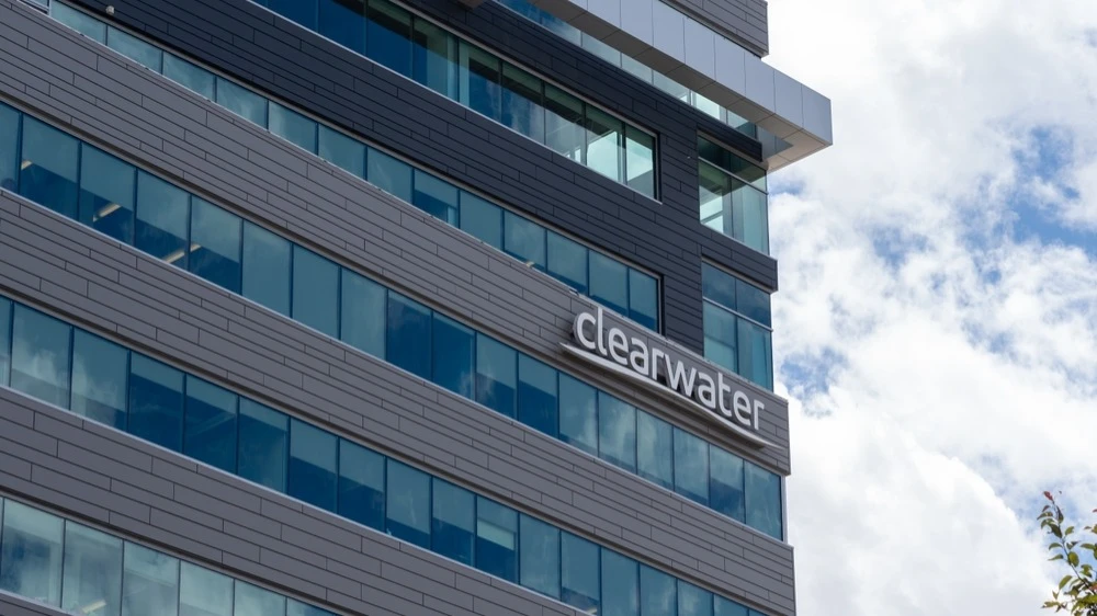 Permira и Warburg Pincus оставались мажоритарными акционерами Clearwater вплоть до IPO компании в 2021 году / Фото: JHVEPhoto / Shutterstock