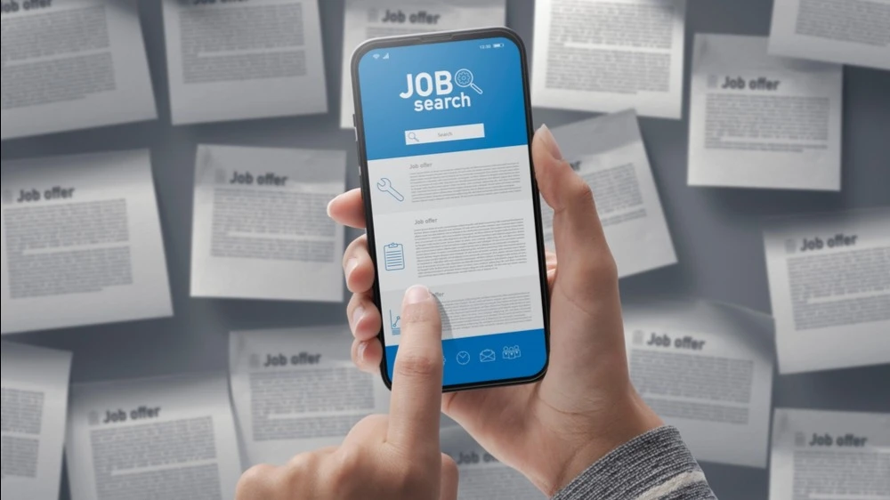 The number of new jobs in the US is showing moderate growth. How will the markets react?